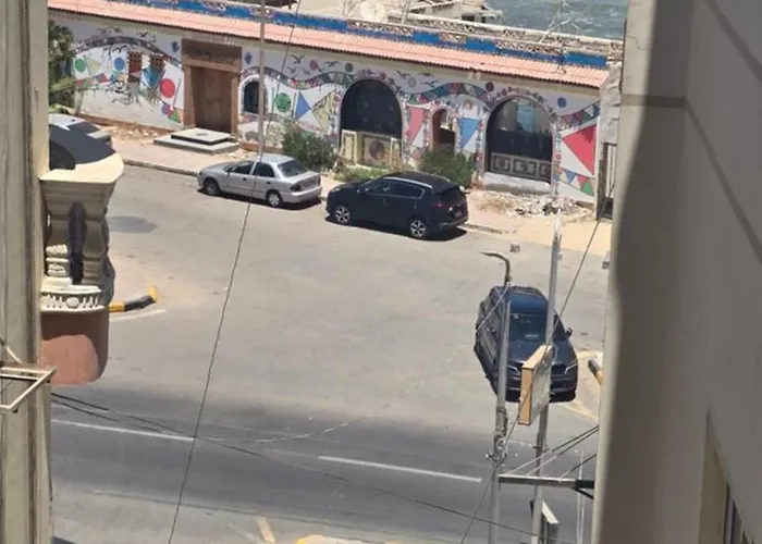 Seaview Flat شقة